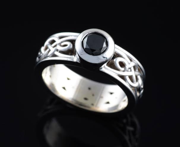 14K White Gold Celtic Ring with 1ct Black Diamond